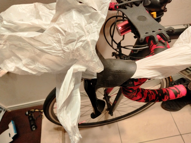 ブラケットカバー交換